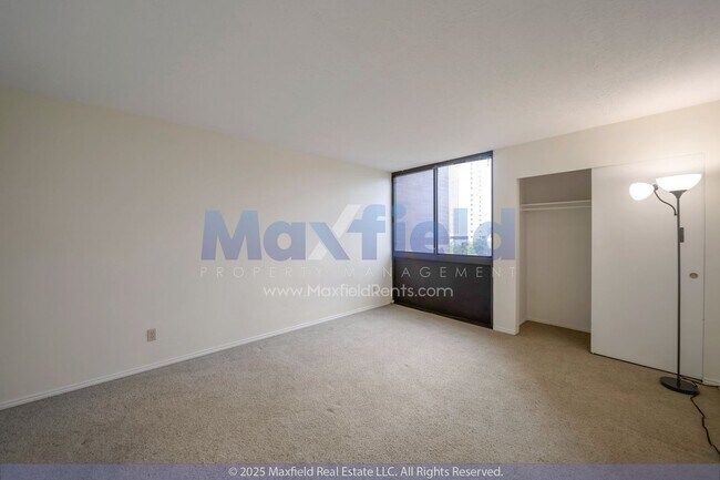 Building Photo - Salt Lake City - Near Downtown - 2BD - 2BT...