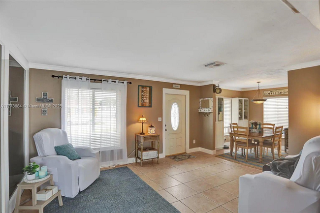 Building Photo - 5103 SW 128th Pl