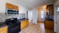 Building Photo - Beautiful Beaver Hills Single Family | Ava...