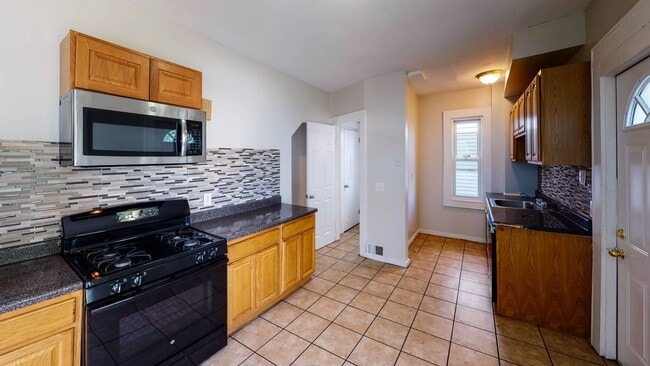 Primary Photo - Beautiful Beaver Hills Single Family