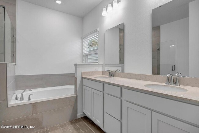 Building Photo - 146 WHITE RABBIT