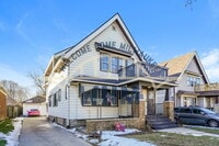 Building Photo - 3021 N 61st St