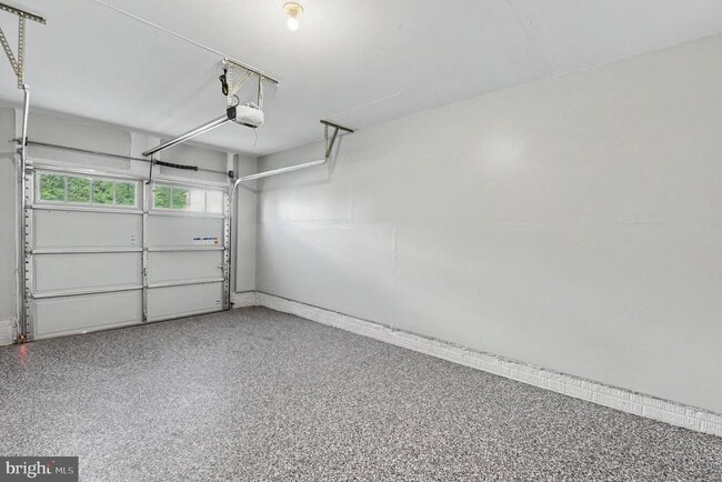 Building Photo - 238 Waterstone Rd