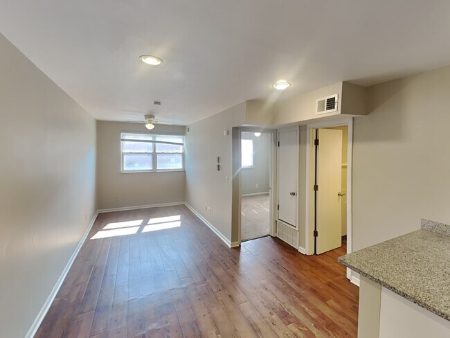 Building Photo - 31 Chittenden Ave