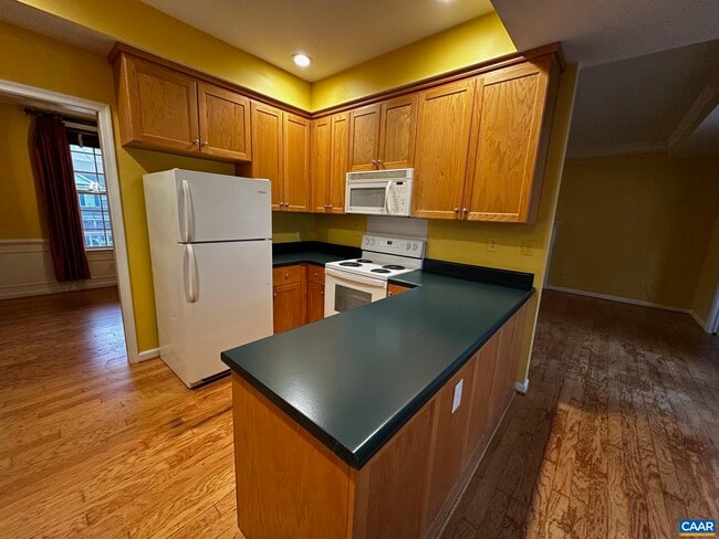 Building Photo - 3171 Turnberry Cir