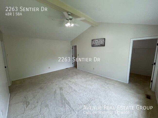 Building Photo - 2263 Sentier Dr