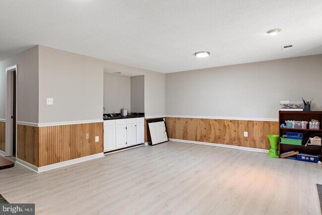 Building Photo - 3939 Tallow Tree Pl