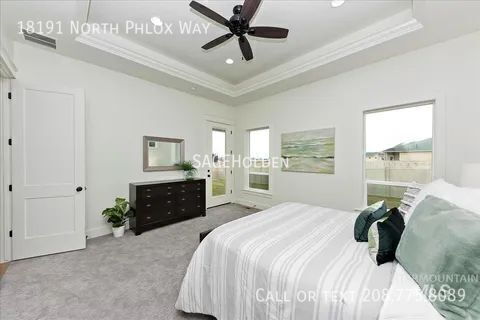 Building Photo - 18191 N Phlox Way