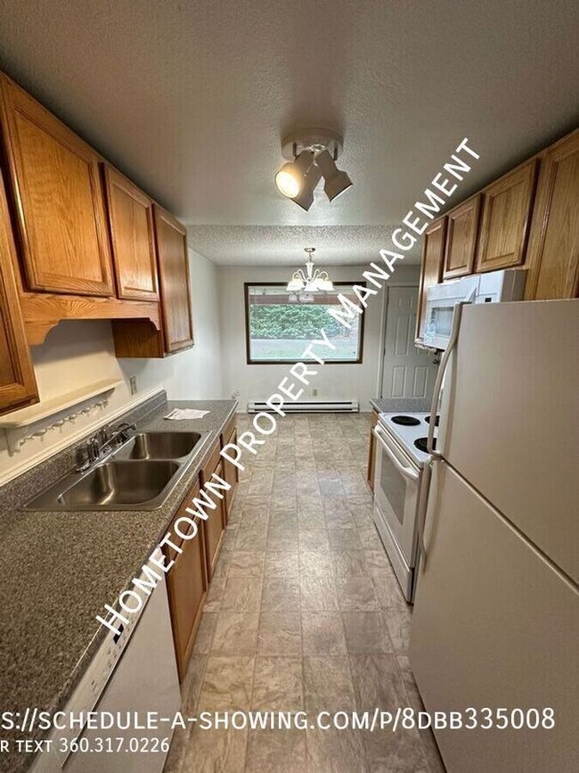 Building Photo - 4816 Carpenter Rd SE