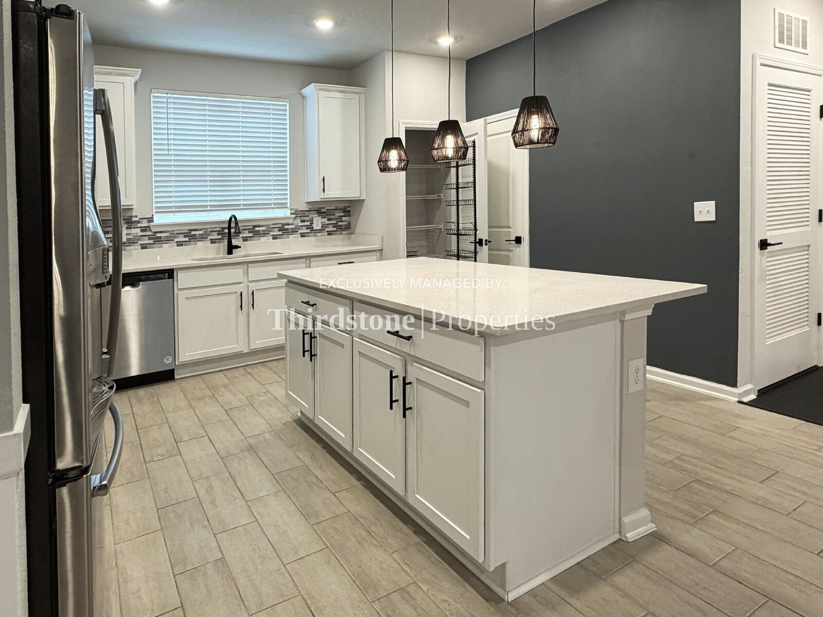 Building Photo - 1090 Farwell St