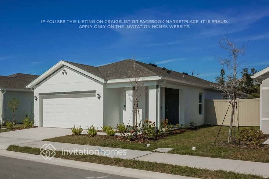 Building Photo - 7912 Majestic Palms Ct