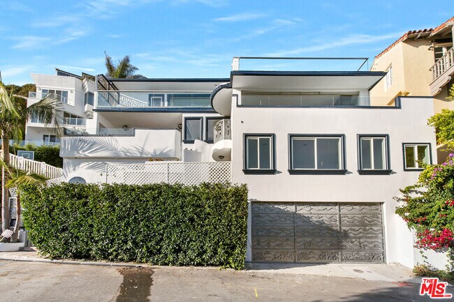 Building Photo - 17737 Porto Marina Way