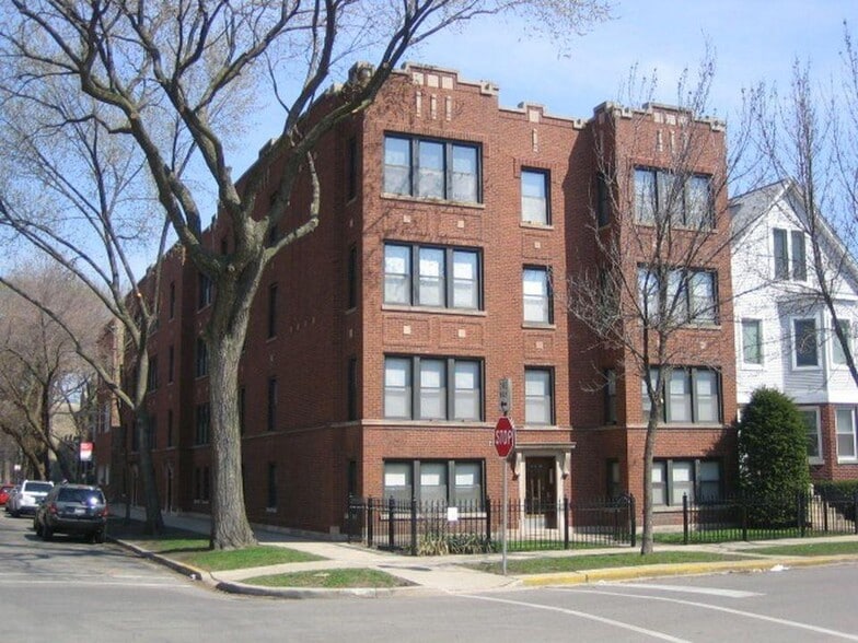 Building Photo - 1480 W Byron St