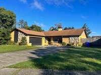 Building Photo - Beautiful Like New Home For Rent in Brandon!