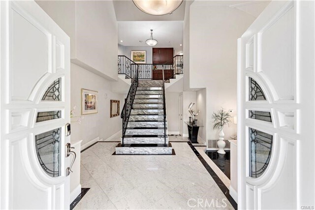 Building Photo - 25606 Stratford Pl