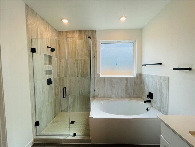 Building Photo - 3309 Woodrose Orchard Dr