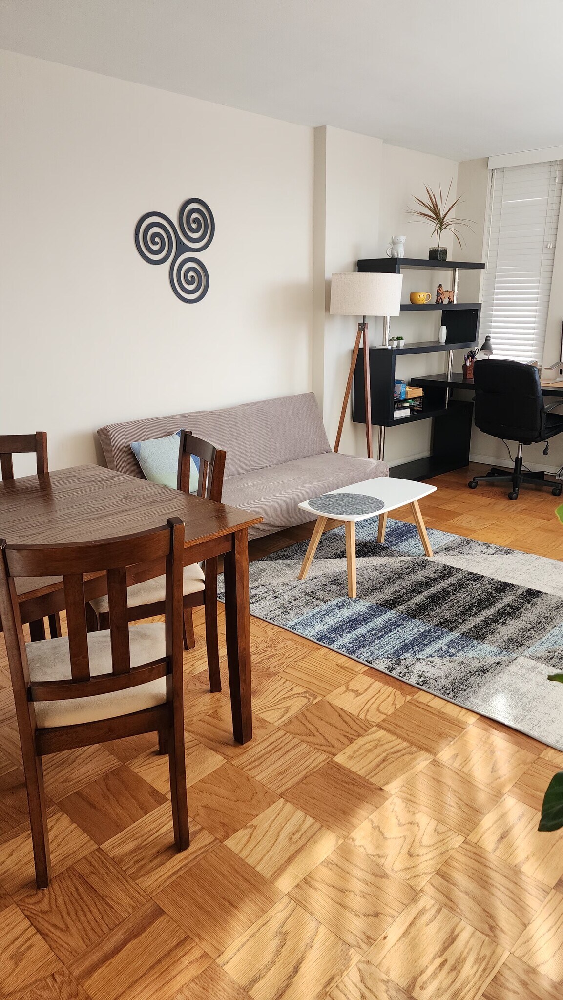 Building Photo - 2800 Wisconsin Ave NW