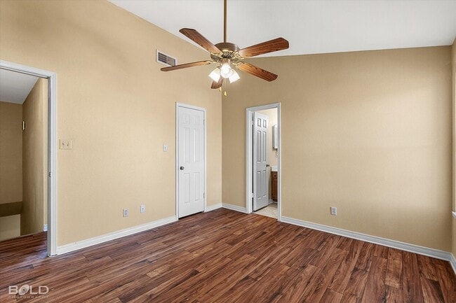 Building Photo - 9913 Dagger Point Ln