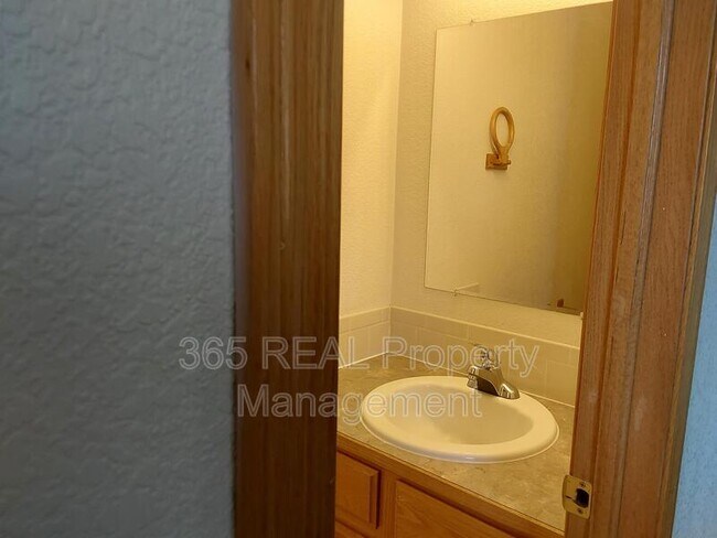 Building Photo - 3212 Barbera St