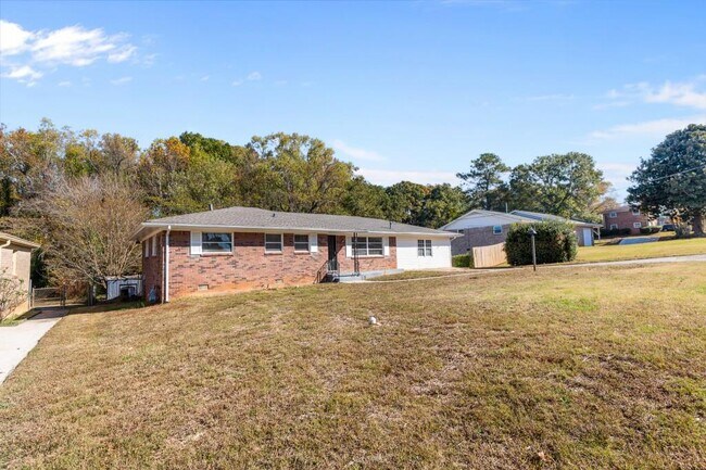 Building Photo - 4010 Emerald Lake Dr