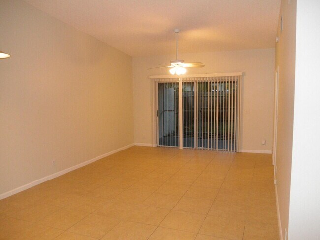Building Photo - 13708 Lavender Ln