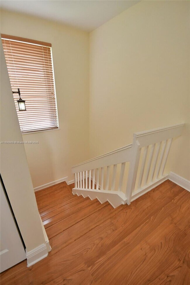 Building Photo - 12978 SW 91st Pl