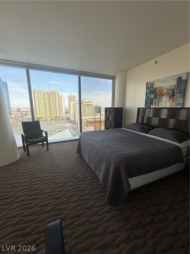 Building Photo - 3722 S Las Vegas Blvd