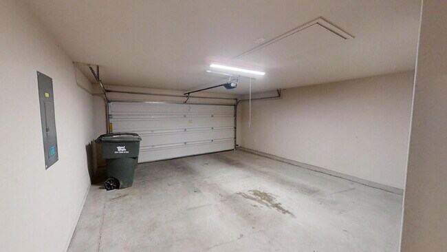 Building Photo - "Charming 3-Bedroom Home in Temple with Modern Granite Touches!"