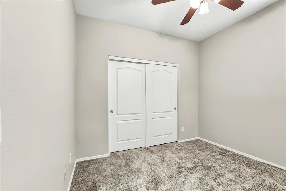 Building Photo - 6912 S 37th Glen