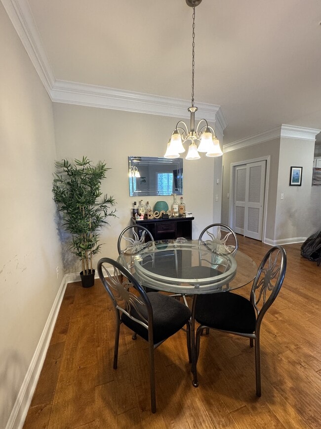 Building Photo - 624 Bonaventure Dr