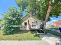 Building Photo - 412-418 Fourth Street South