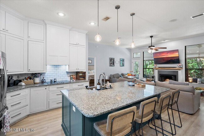Building Photo - 5281 Oxford Crest Dr