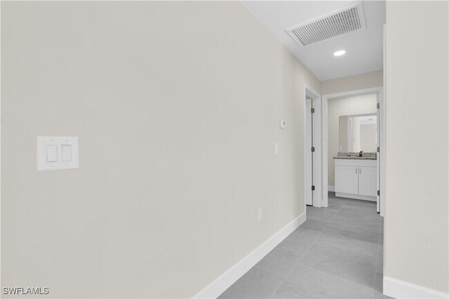Building Photo - 3007 53rd St W