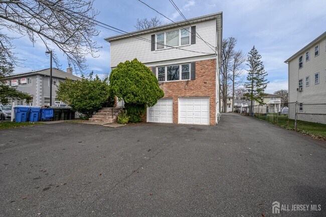 Building Photo - 796 Inman Ave