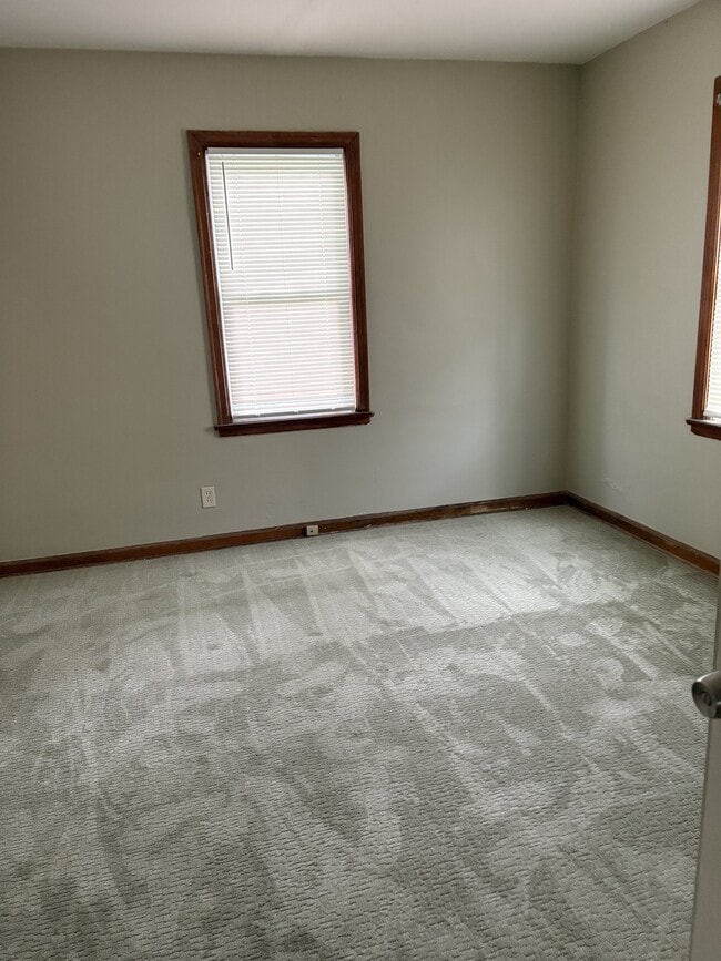 Building Photo - 1071 Geers Ave
