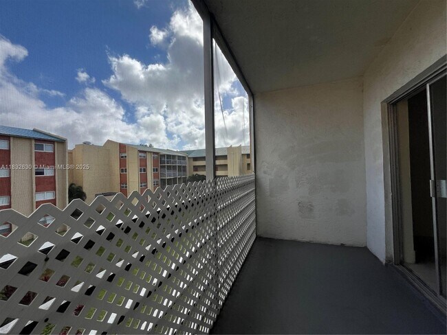 Building Photo - 3700 NW 21st St