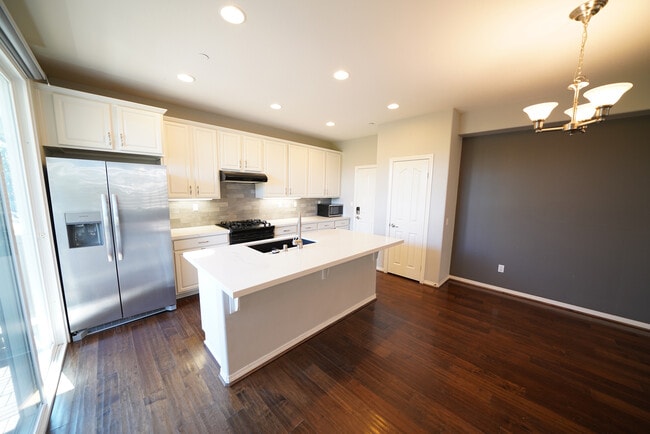 Building Photo - 28955 Buena Vista Ct