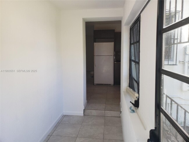 Building Photo - 1370 NW 116th Terrace