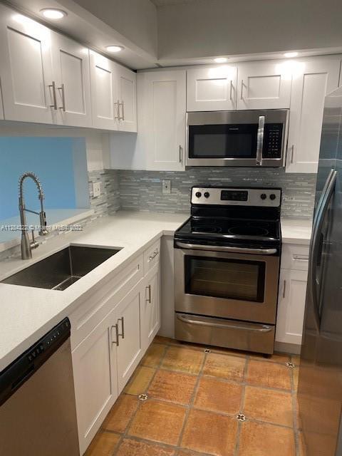 Building Photo - 13280 SW 88th Ln