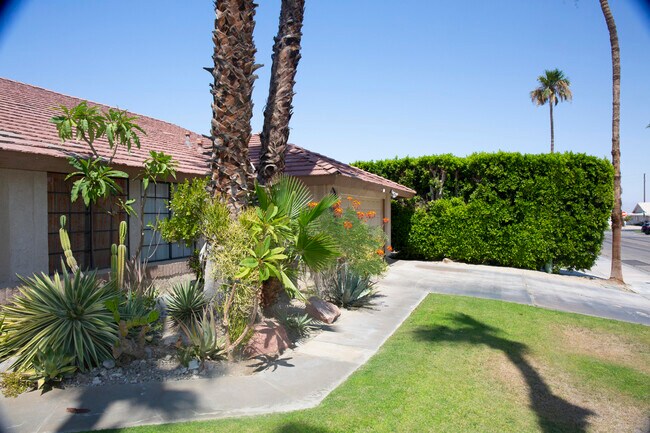 Building Photo - 68870 Tachevah Dr