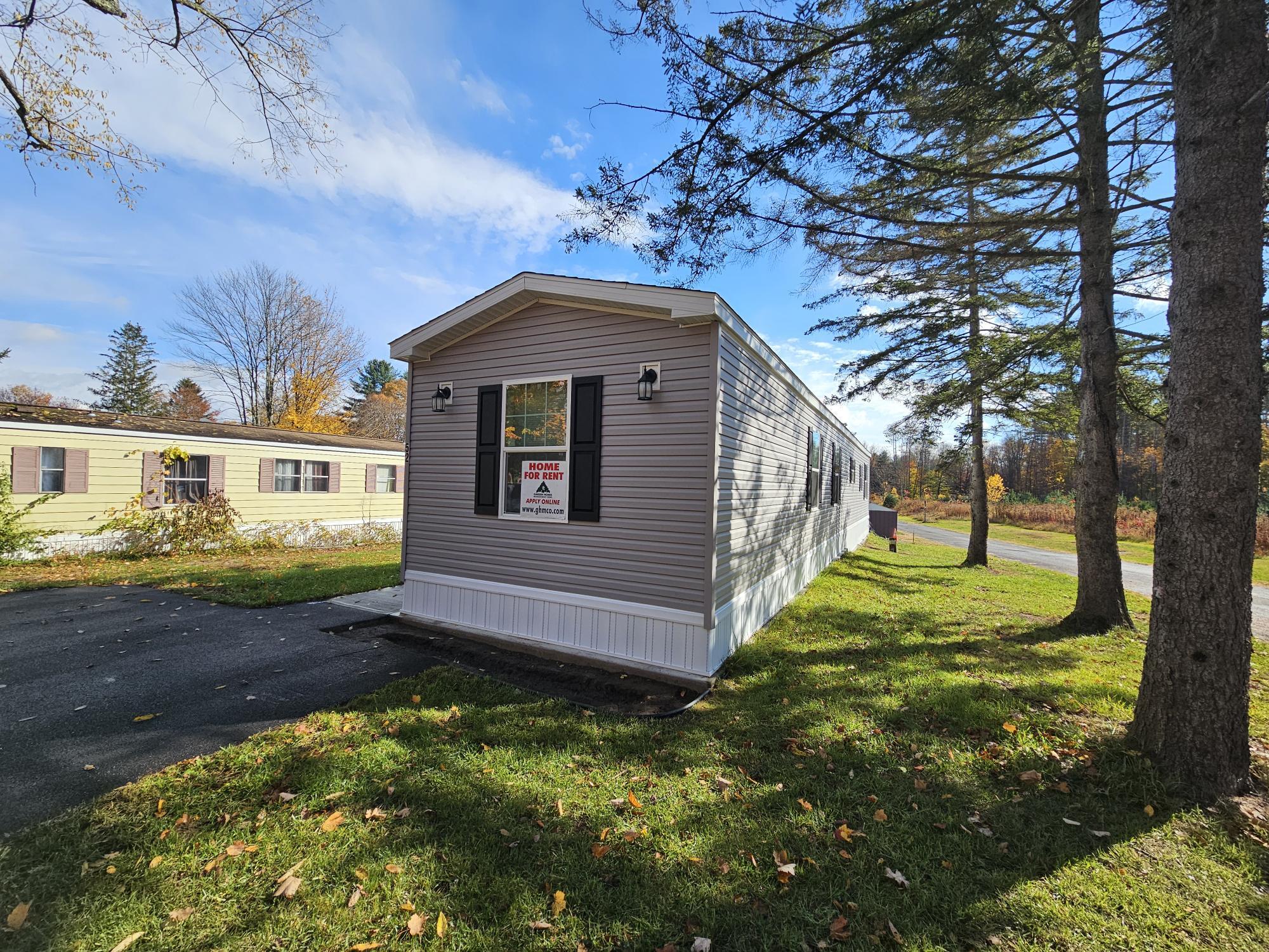 Building Photo - 52 Mapledale Acres