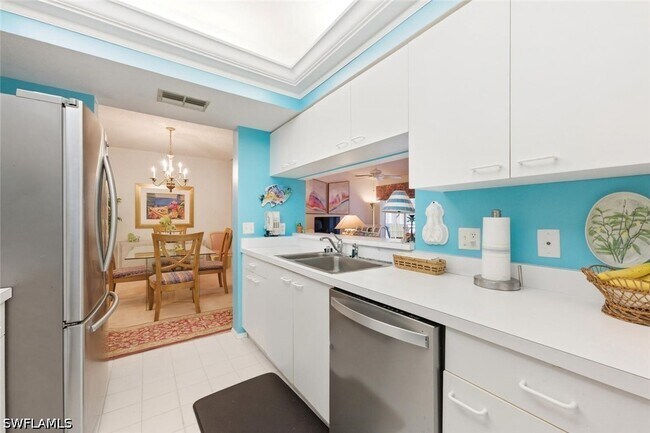 Building Photo - 110 Siena Way