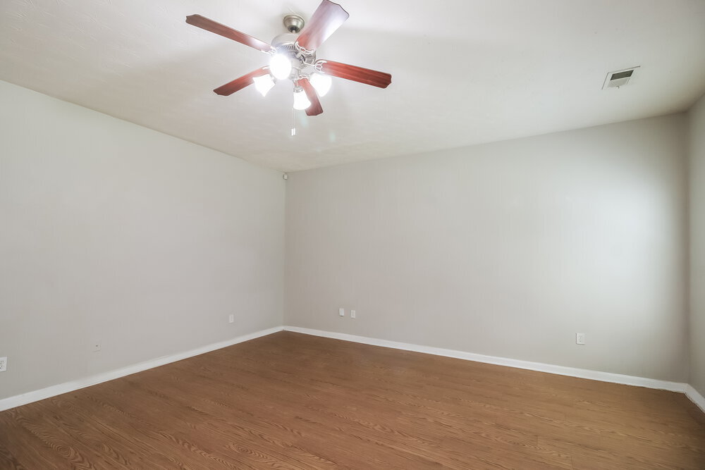 Building Photo - 112 Garrison Ln