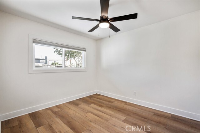 Building Photo - 413 N Paulina Ave