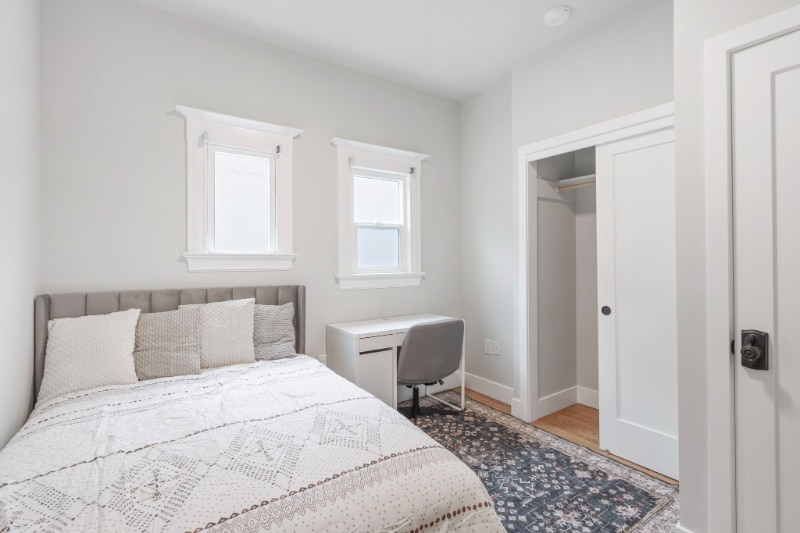 Primary Photo - 1022 G St