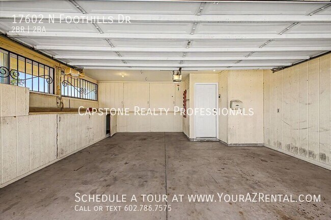 Building Photo - 17602 N Foothills Dr