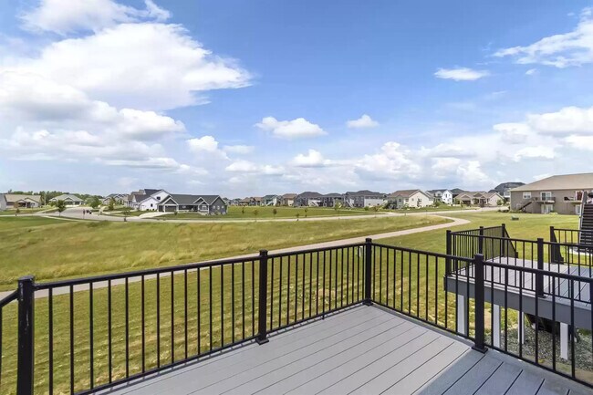 Deck outback - 4354 Eagle Ridge Ln