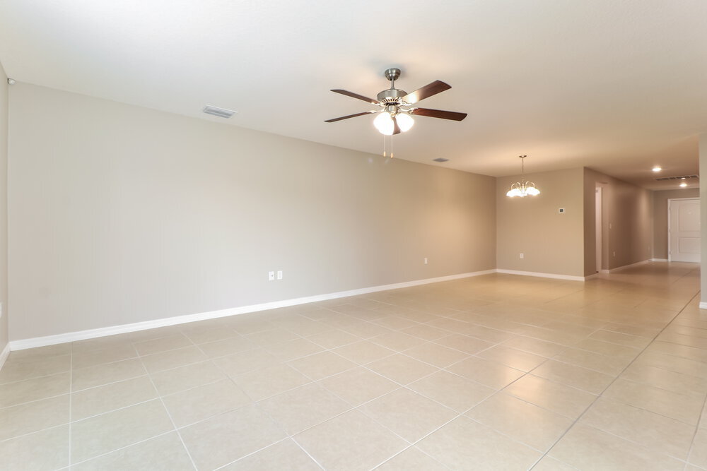 Building Photo - 6953 Redbay Dr