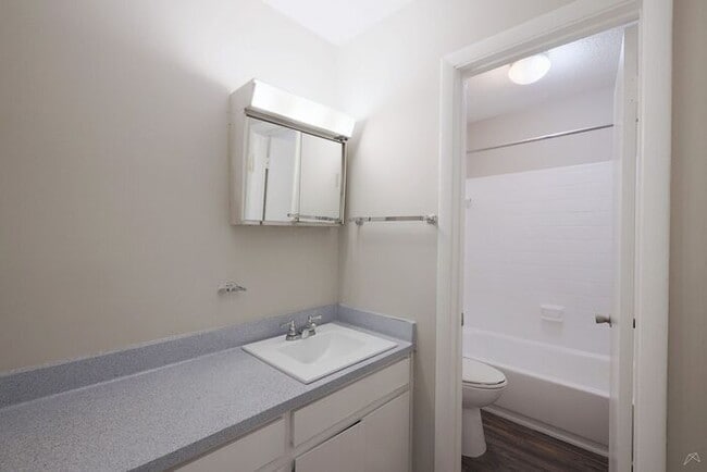 Building Photo - Spacious 1-Bedroom Living Near Emory & Toco Hills | 672 SF