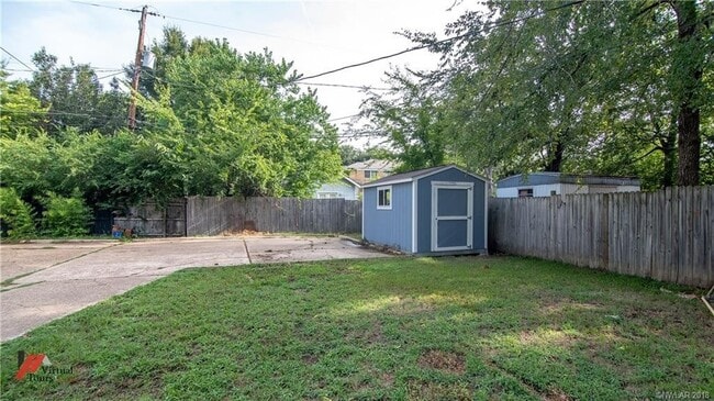Building Photo - Charming 3 Bedroom Home in South Highland ...